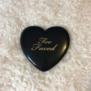 Too faced limited edition bronzer